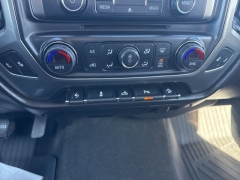 Used 2017  Chevrolet Silverado 1500 4WD Crew Cab LT Z71 at A&plus; Autobrokers near Mt&period; Vernon&comma; OH