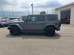 Used 2021  Jeep Wrangler Unlimited Sahara Altitude 4x4 at A&plus; Autobrokers near Mt&period; Vernon&comma; OH