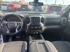 Used 2020  Chevrolet Silverado 1500 4WD Crew Cab LT Trail Boss at A+ Autobrokers near Mt. Vernon, OH