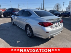 Used 2015  INFINITI Q70 4d Sedan AWD V6 at A&plus; Autobrokers near Mt&period; Vernon&comma; OH