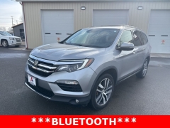 Used 2017  Honda Pilot 4d SUV AWD Elite at A&plus; Autobrokers near Mt&period; Vernon&comma; OH