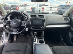 Used 2018  Subaru Outback 4d SUV 2&period;5i Premium at A&plus; Autobrokers near Mt&period; Vernon&comma; OH