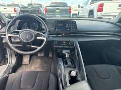 Used 2022  Hyundai Elantra SEL IVT at A&plus; Autobrokers near Mt&period; Vernon&comma; OH
