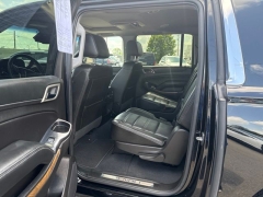 Used 2019  GMC Yukon XL 4d SUV 4WD Denali at A&plus; Autobrokers near Mt&period; Vernon&comma; OH