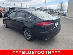 Used 2020  Ford Fusion 4d Sedan AWD SE at A&plus; Autobrokers near Mt&period; Vernon&comma; OH