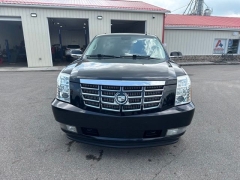 Used 2011  Cadillac Escalade 4d SUV AWD Premium at A&plus; Autobrokers near Mt&period; Vernon&comma; OH