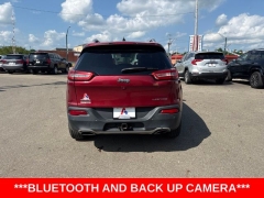 Used 2015  Jeep Cherokee 4d SUV 4WD Limited V6 at A&plus; Autobrokers near Mt&period; Vernon&comma; OH