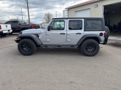 Used 2018 Jeep Wrangler Unlimited 4d SUV 4WD Sport at A+ Autobrokers near Mt. Vernon, OH