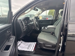 Used 2015  Ram 1500 4WD Crew Cab Tradesman at A&plus; Autobrokers near Mt&period; Vernon&comma; OH