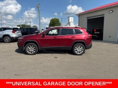Used 2015  Jeep Cherokee 4d SUV 4WD Limited V6 at A&plus; Autobrokers near Mt&period; Vernon&comma; OH