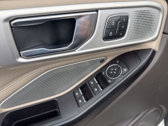 Used 2020  Ford Explorer 4d SUV 4WD Platinum 3&period;0L EcoBoost at A&plus; Autobrokers near Mt&period; Vernon&comma; OH