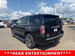 Used 2017  GMC Yukon 4d SUV 4WD Denali at A&plus; Autobrokers near Mt&period; Vernon&comma; OH