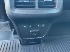 Used 2022  Chevrolet Equinox AWD 4dr Premier at A&plus; Autobrokers near Mt&period; Vernon&comma; OH