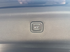 Used 2019  Buick Enclave 4d SUV AWD Premium at A&plus; Autobrokers near Mt&period; Vernon&comma; OH