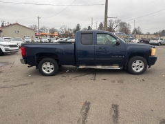 Used 2009  Chevrolet Silverado 1500 4WD Ext Cab LT at A&plus; Autobrokers near Mt&period; Vernon&comma; OH
