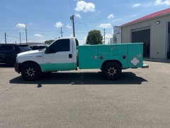 Used 2007  Ford Super Duty F-350 CC 2WD Reg Cab SRW 141" XL at A&plus; Autobrokers near Mt&period; Vernon&comma; OH
