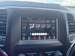 Used 2019  Jeep Grand Cherokee 4d SUV 4WD Laredo E at A&plus; Autobrokers near Mt&period; Vernon&comma; OH