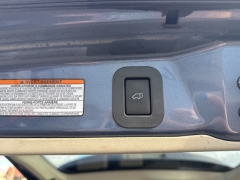 Used 2017  Toyota Sienna 4d Wagon XLE AWD at A&plus; Autobrokers near Mt&period; Vernon&comma; OH