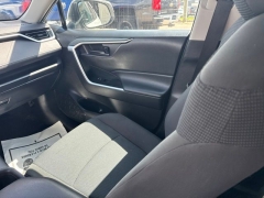 Used 2022  Toyota RAV4 LE FWD at A&plus; Autobrokers near Mt&period; Vernon&comma; OH