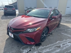 Used 2018  Toyota Camry 4d Sedan LE at A&plus; Autobrokers near Mt&period; Vernon&comma; OH