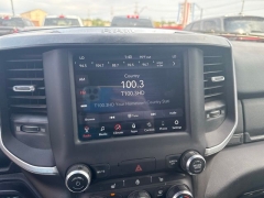 Used 2020  Ram 1500 4WD Crew Cab Big Horn at A&plus; Autobrokers near Mt&period; Vernon&comma; OH