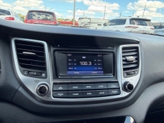 Used 2018  Hyundai Tucson 4d SUV AWD SE at A&plus; Autobrokers near Mt&period; Vernon&comma; OH