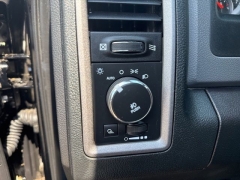 Used 2014  Ram 1500 4WD Quad Cab Express at A&plus; Autobrokers near Mt&period; Vernon&comma; OH
