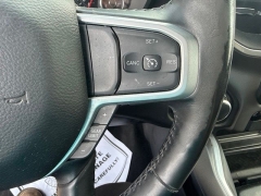 Used 2020  Ram 1500 4WD Crew Cab Big Horn at A&plus; Autobrokers near Mt&period; Vernon&comma; OH