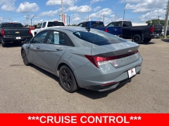 Used 2022  Hyundai Elantra SEL IVT at A&plus; Autobrokers near Mt&period; Vernon&comma; OH
