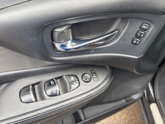 Used 2018  Nissan Murano 4d SUV AWD SL at A&plus; Autobrokers near Mt&period; Vernon&comma; OH