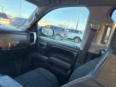 Used 2017  Chevrolet Silverado 1500 4WD Double Cab LT at A&plus; Autobrokers near Mt&period; Vernon&comma; OH