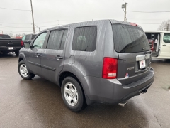 Used 2015  Honda Pilot 4d SUV 4WD LX at A&plus; Autobrokers near Mt&period; Vernon&comma; OH