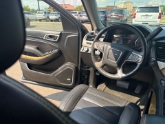 Used 2017  GMC Yukon 4d SUV 4WD Denali at A&plus; Autobrokers near Mt&period; Vernon&comma; OH
