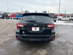 Used 2018  Subaru Outback 4d SUV 2&period;5i Premium at A&plus; Autobrokers near Mt&period; Vernon&comma; OH