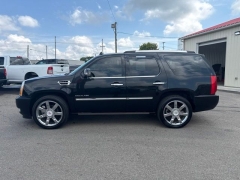 Used 2011  Cadillac Escalade 4d SUV AWD Premium at A&plus; Autobrokers near Mt&period; Vernon&comma; OH