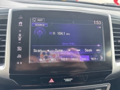 Used 2017  Honda Pilot 4d SUV AWD Elite at A&plus; Autobrokers near Mt&period; Vernon&comma; OH