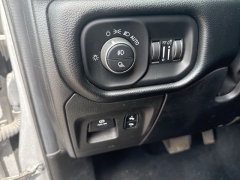 Used 2019  Ram 1500 4WD Crew Cab Big Horn&sol;Lone Star at A&plus; Autobrokers near Mt&period; Vernon&comma; OH