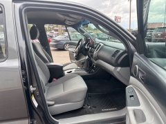 Used 2015 Toyota Tacoma 4WD Double Cab Short Bed Auto at A+ Autobrokers near Mt. Vernon, OH