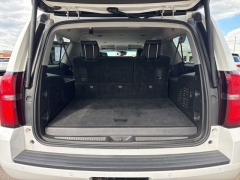 Used 2018  Chevrolet Suburban 4d SUV 4WD LT at A&plus; Autobrokers near Mt&period; Vernon&comma; OH