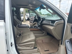 Used 2016  Chevrolet Suburban 4d SUV 4WD LTZ at A&plus; Autobrokers near Mt&period; Vernon&comma; OH