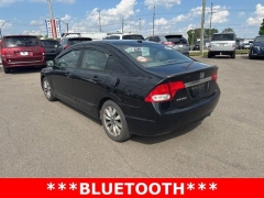 Used 2011  Honda Civic Sedan 4d EX-L at A&plus; Autobrokers near Mt&period; Vernon&comma; OH