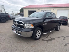 Used 2015  Ram 1500 4WD Crew Cab Tradesman at A&plus; Autobrokers near Mt&period; Vernon&comma; OH