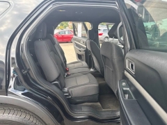 Used 2017  Ford Explorer 4d SUV 4WD XLT at A&plus; Autobrokers near Mt&period; Vernon&comma; OH