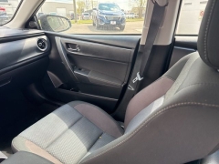 Used 2018  Toyota Corolla 4d Sedan LE at A&plus; Autobrokers near Mt&period; Vernon&comma; OH