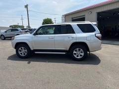 Used 2017  Toyota 4Runner 4d SUV 4WD SR5 Premium at A&plus; Autobrokers near Mt&period; Vernon&comma; OH