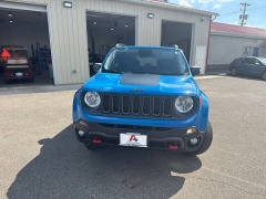 Used 2015  Jeep Renegade 4d SUV 4WD Trailhawk at A&plus; Autobrokers near Mt&period; Vernon&comma; OH