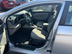 Used 2018  Hyundai Elantra 4d Sedan Limited at A+ Autobrokers near Mt. Vernon, OH