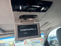 Used 2019  GMC Yukon XL 4d SUV 4WD Denali at A&plus; Autobrokers near Mt&period; Vernon&comma; OH