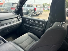 Used 2020  Ram 1500 4WD Crew Cab Big Horn at A&plus; Autobrokers near Mt&period; Vernon&comma; OH