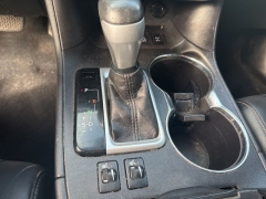 Used 2019  Toyota Highlander 4d SUV AWD XLE at A&plus; Autobrokers near Mt&period; Vernon&comma; OH